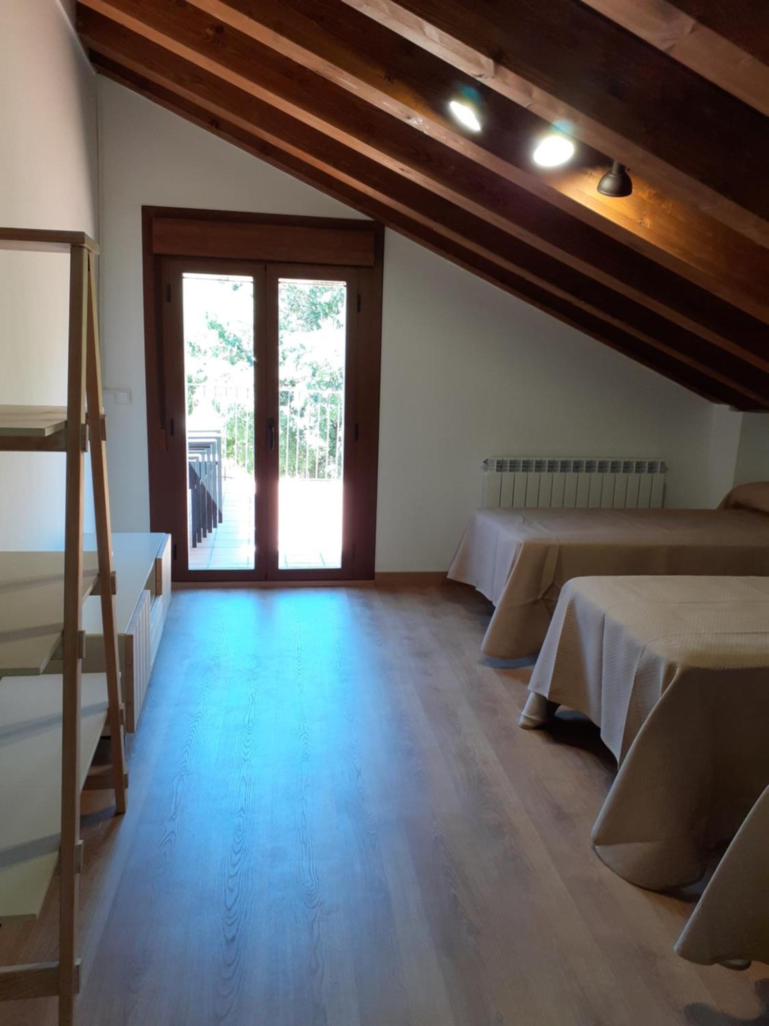 Apartmán Casa Binuales Pedruel Exteriér fotografie