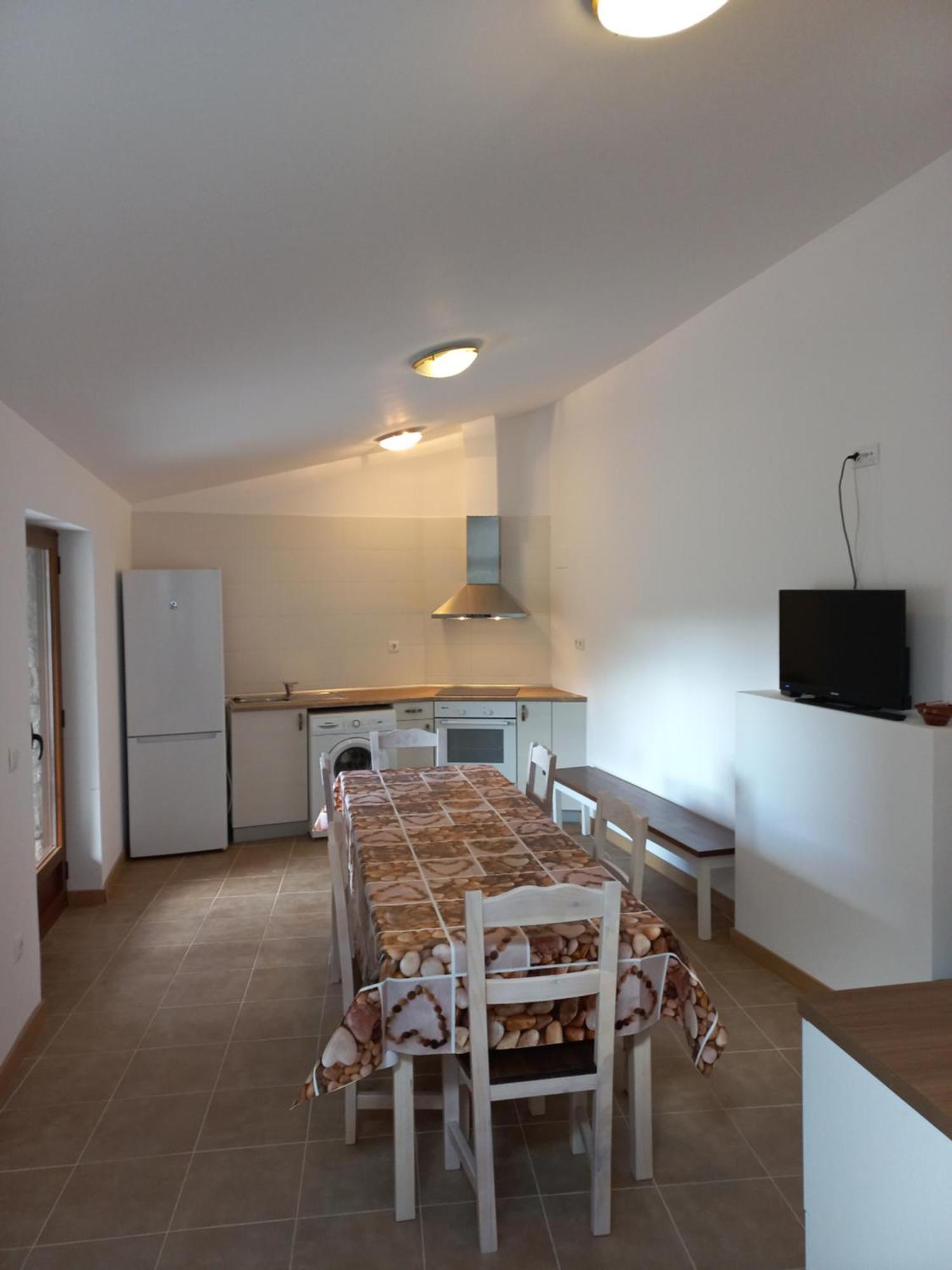 Apartmán Casa Binuales Pedruel Exteriér fotografie