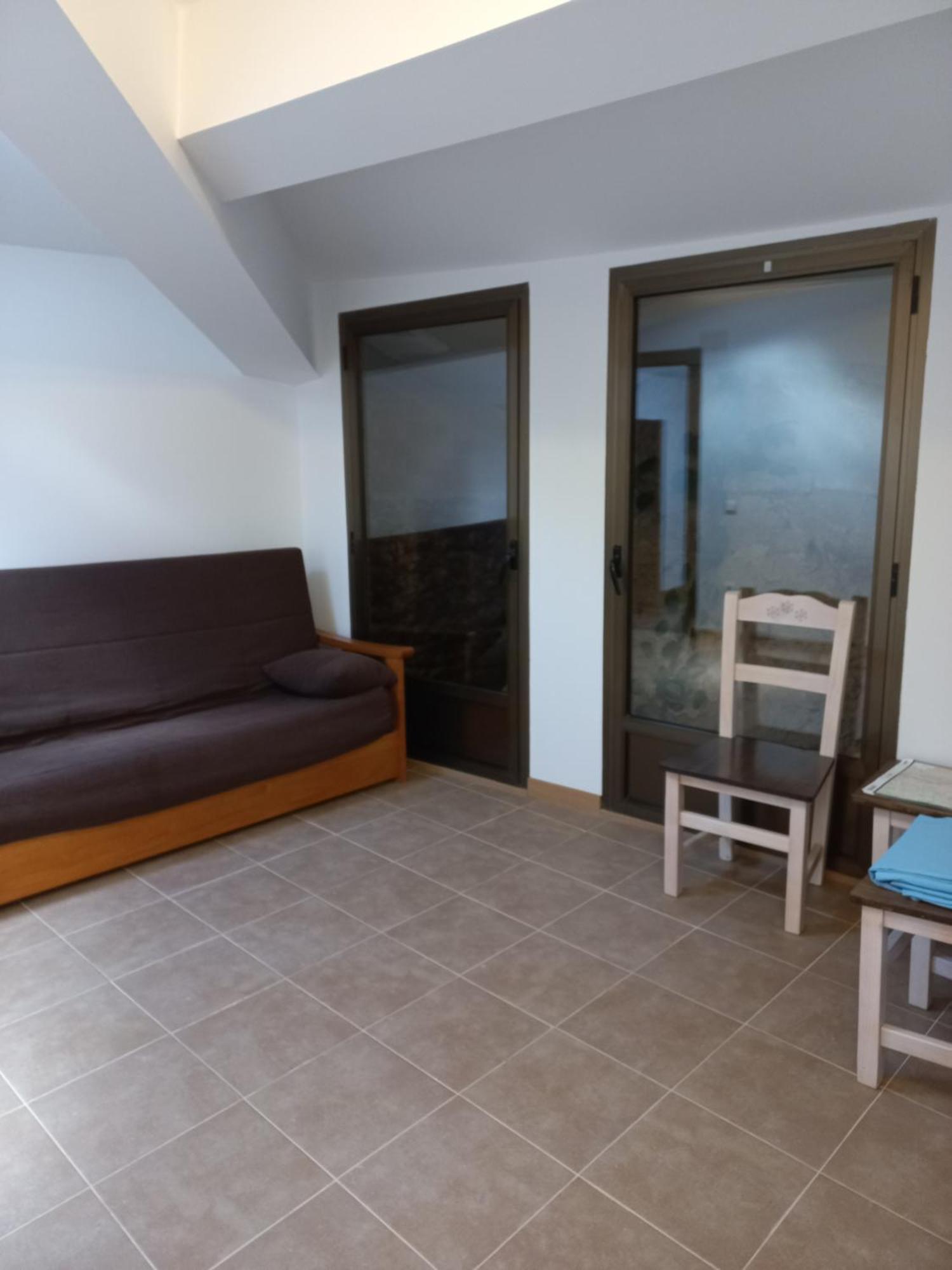 Apartmán Casa Binuales Pedruel Exteriér fotografie